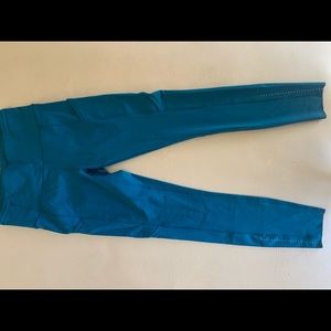 Size 4 lululemon speed up tight